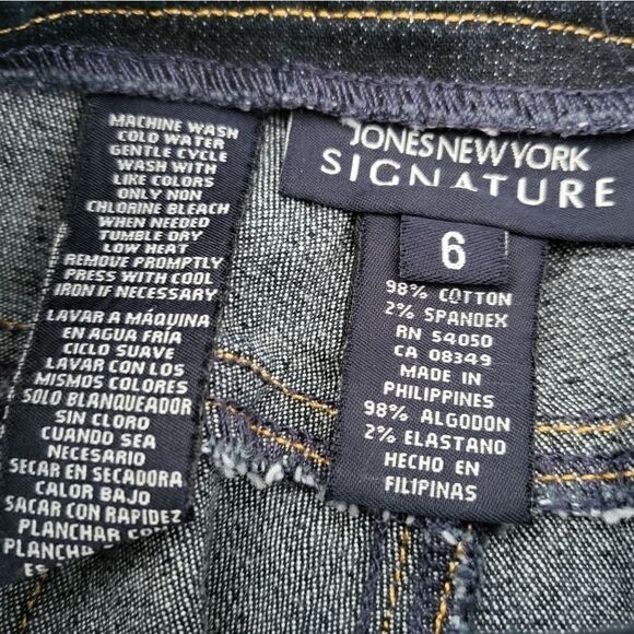 Nwt Jones New York Signature jeans size 6 dark wash - Picture 4 of 12